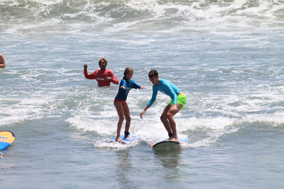 Dekom Surf Surfing Lesson Bali