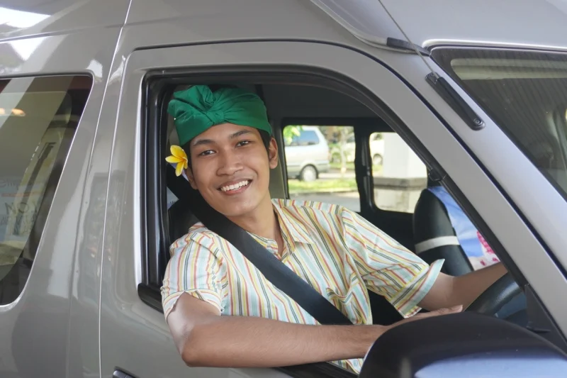 meanwhile, the driver pick up at meeting point