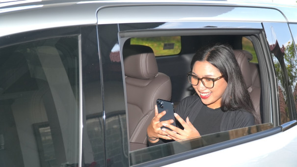 (English) Bali Airport Transfers by Electric Vehicle: Arrival Guide