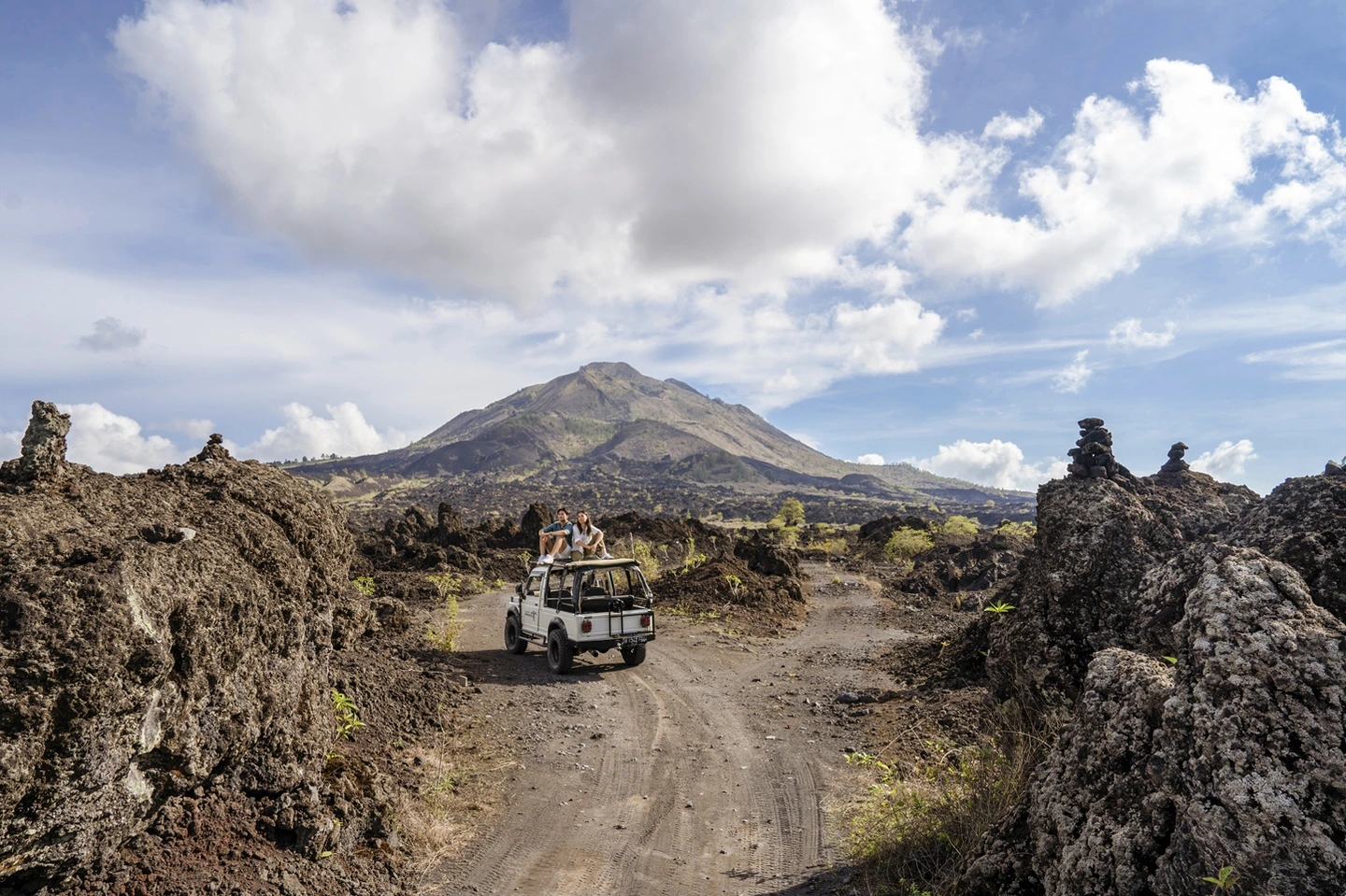Bali group tour and adventure transport for corporate retreat