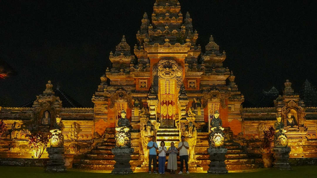 FOTO fire dance-006.jpg