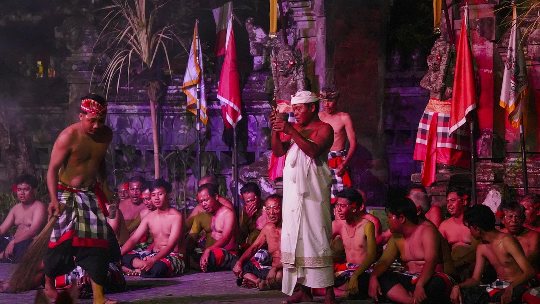 FOTO fire dance-015.jpg