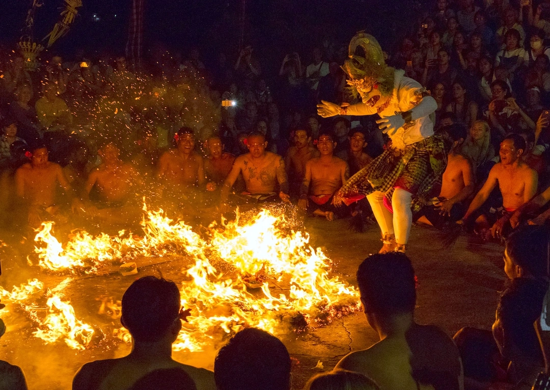 Uluwatu Temple (1).jpg