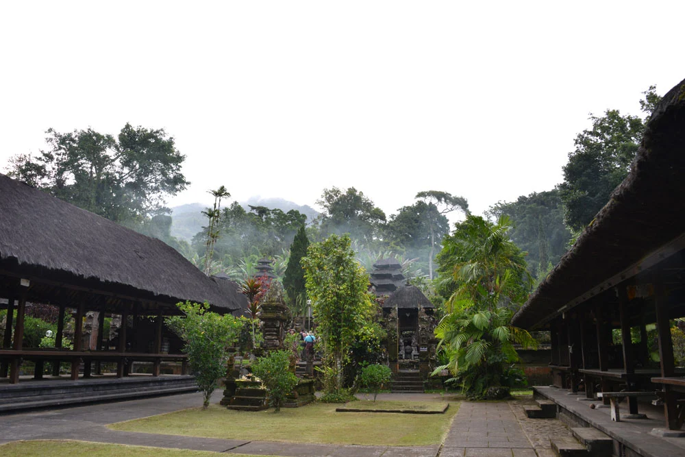 G - Jaba-tengah-in-Batukaru-Temple-copy.jpg