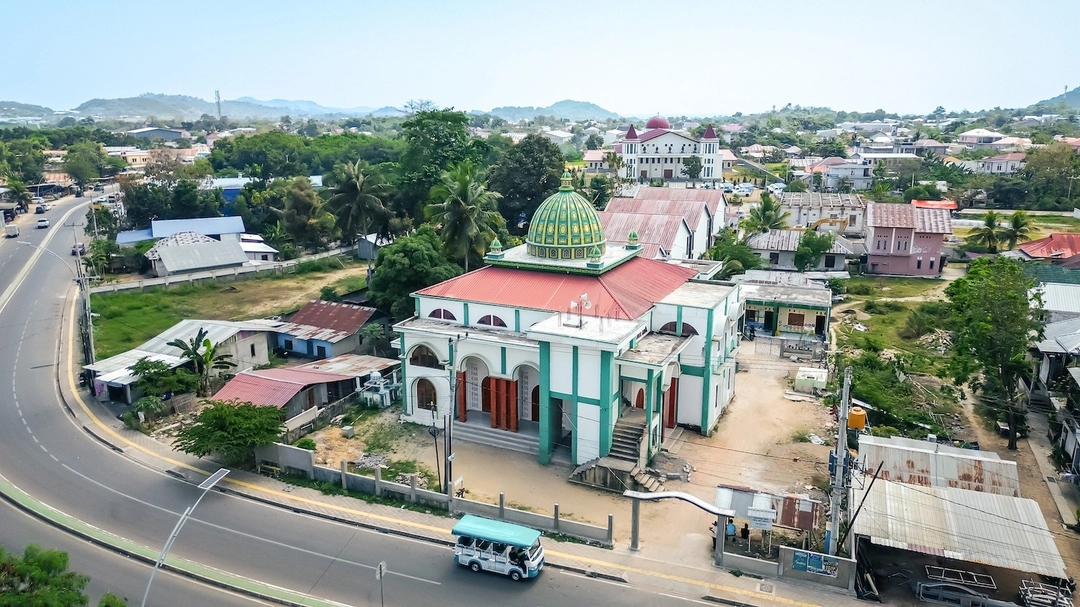 Mosque 1.jpg
